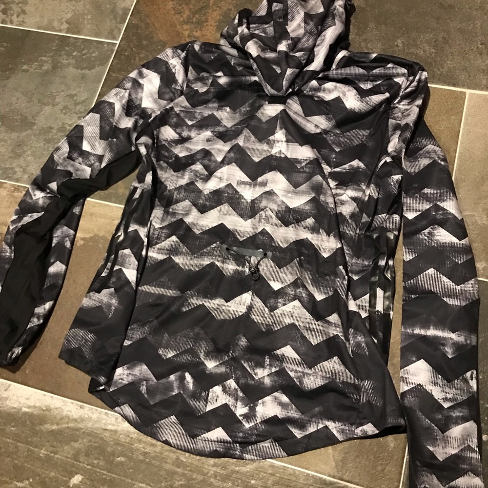 Jacket - Picture 5 of 8